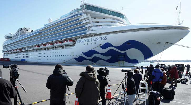 Coronavirus: Two dead from quarantined Diamond Princess