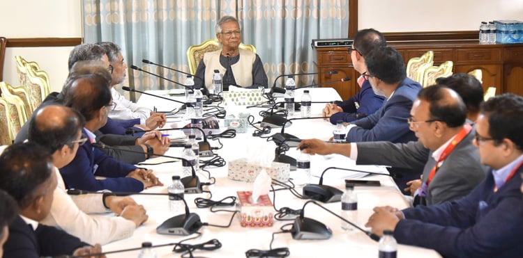 Dr Yunus asks BGMEA leaders to help rebuild nation