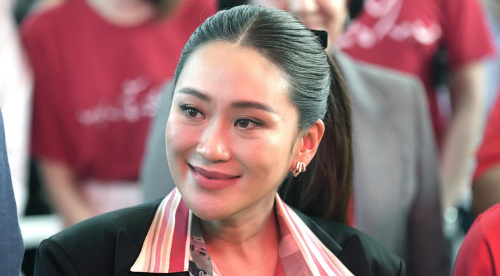 Ex-PM's daughter picked as youngest ever Thai leader