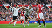 Diaz double helps Liverpool to thumping win at Man Utd