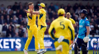 England's batting fails as Australia take 2-0 lead