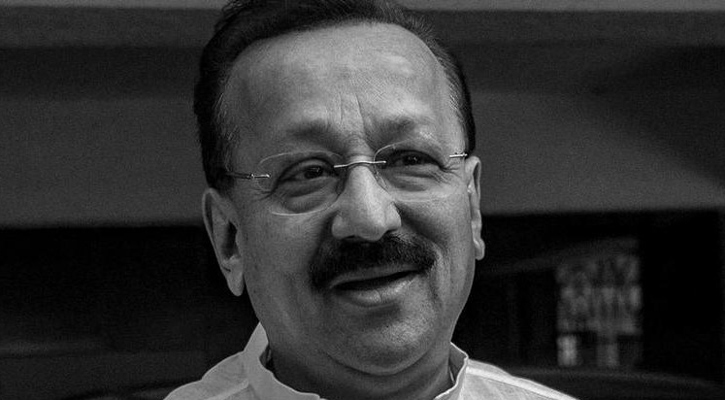 Indian politician Baba Siddique shot dead in Mumbai