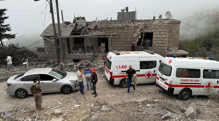 Lebanon says 21 killed in air strike in country’s north