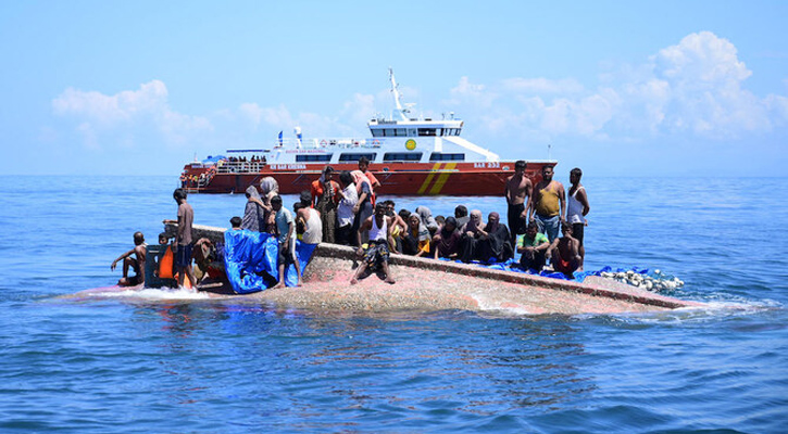 Boat carrying more than 100 Rohingya sighted off Indonesia: officials