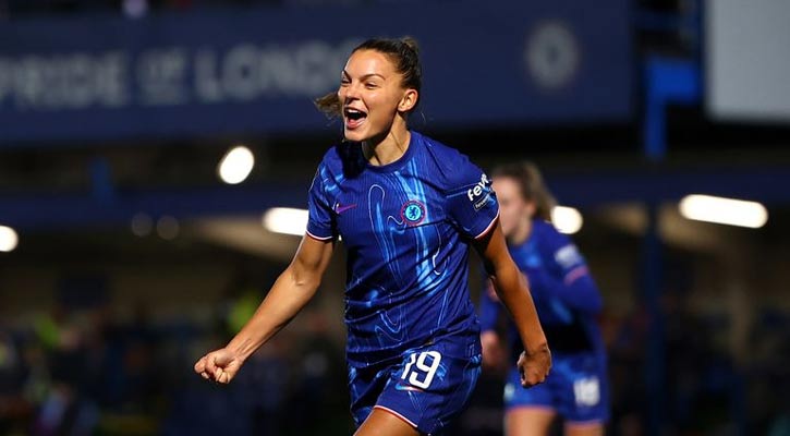 Kaneryd inspires Chelsea as they maintain perfect WSL start