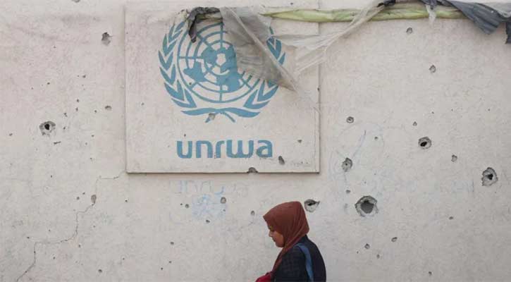 Gaza aid fears as Israel bans UN Palestinian refugee agency