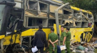 Nine people killed in bus crash in Vietnam