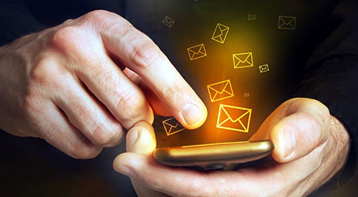‘এসএমএস’ হতে পারে ব্যবসায়িক যোগাযোগের মূল মাধ্যম