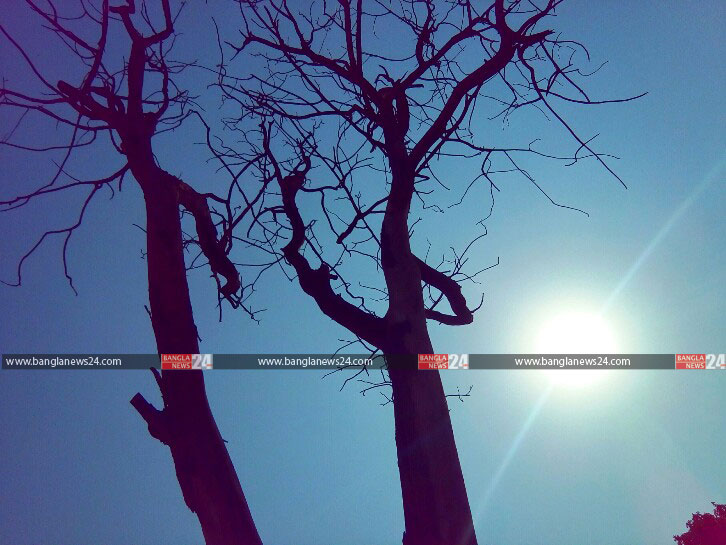 মন মানে না লাগামহীন গরমে...