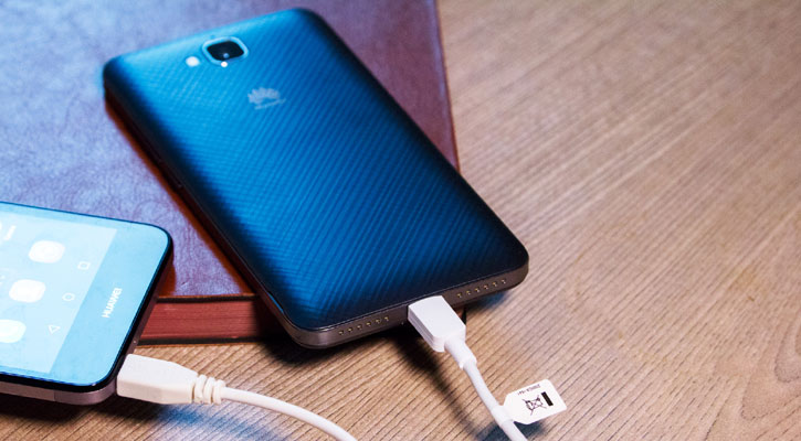 অন্যান্য ডিভাইসও চার্জ হবে হুয়াওয়ে ‘ওয়াই৬ প্রো’তে