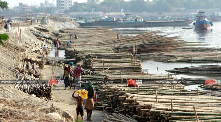 তারাবো বাজারে বাঁশের মেলা