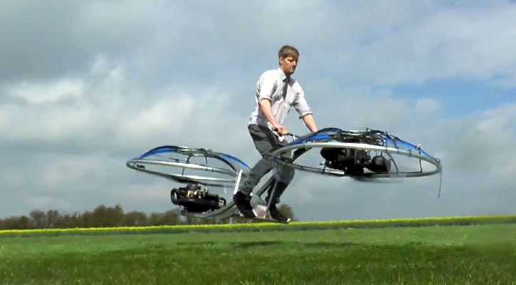 বাড়িতেই হোভারবাইক উদ্ভাবন করলেন ফার্জ!