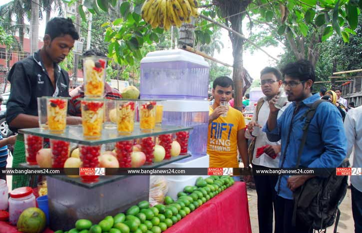 তৃষ্ণা মেটাতে শরবত আছে না!