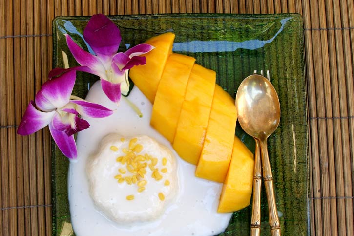 রেসিপির নাম ‘খাও নিও মা মুয়াং’