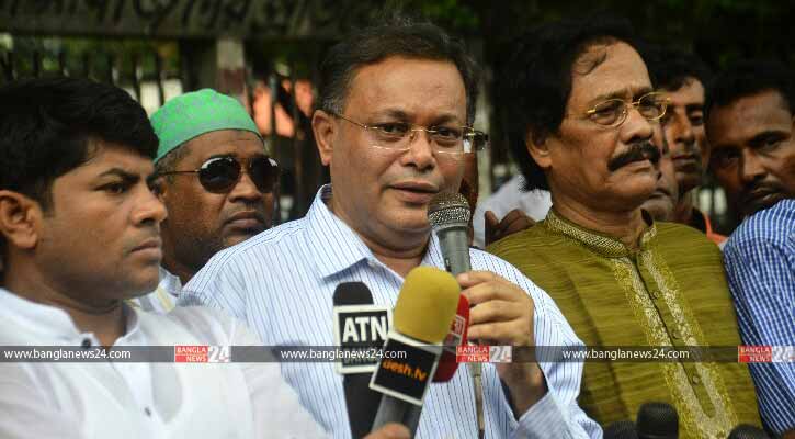 ‘জঙ্গিরা খালেদার পাশে বসে থাকে’