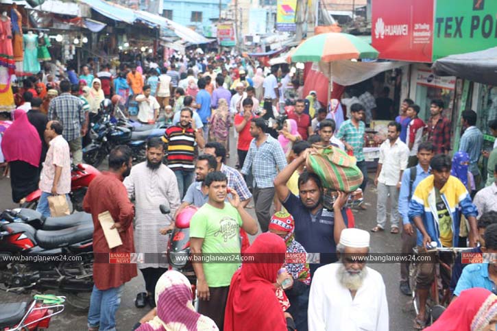 ছবিতে খুলনার ঈদপ্রস্তুতি
