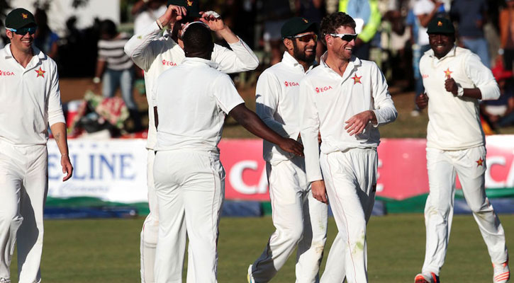 সাদা পোশাকে জিম্বাবুয়ের দল ঘোষণা