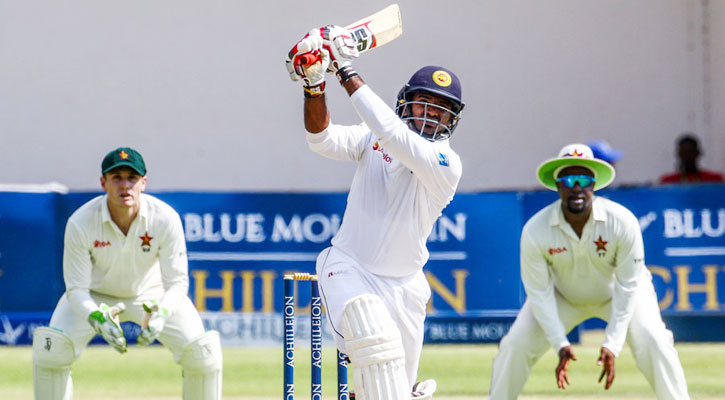 জিম্বাবুয়ের শতক, পেরেরার প্রথম সেঞ্চুরি