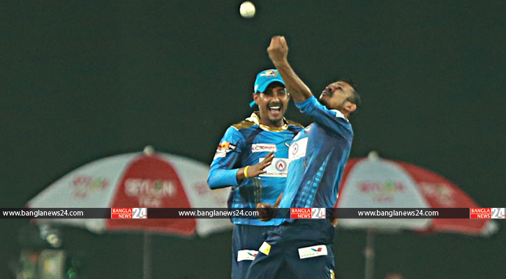 উড়ন্ত নাসিরের অসাধারণ ক্যাচ (ভিডিওসহ)