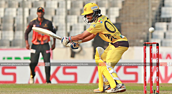 মুমিনুলের হাফসেঞ্চুরি, রাজশাহীর সেঞ্চুরি