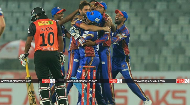 বিপিএলে সর্বনিম্ন রানের রেকর্ড খুলনার