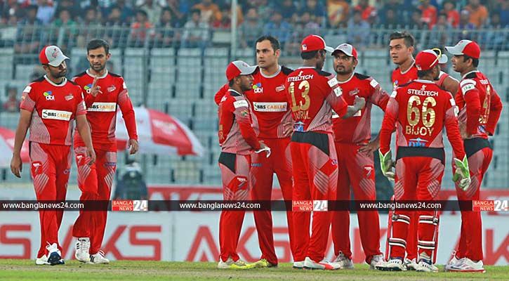 ‘এবারের উইকেট গতবারের চেয়ে ভালো’