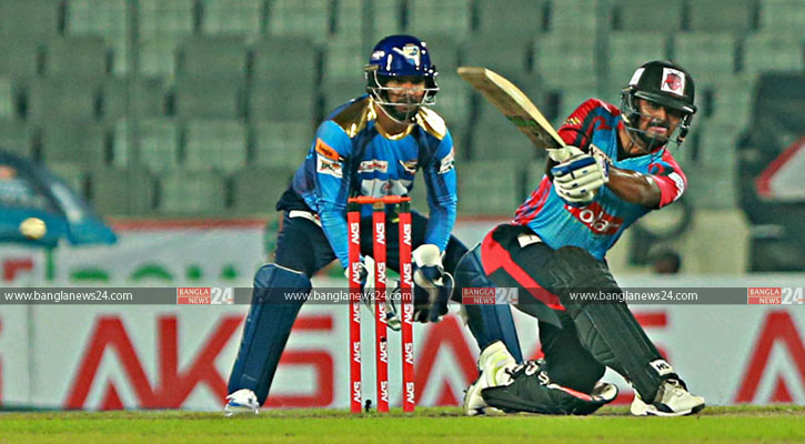 টপঅর্ডারে ‘সমাধান’ হতে পারেন নাফীস