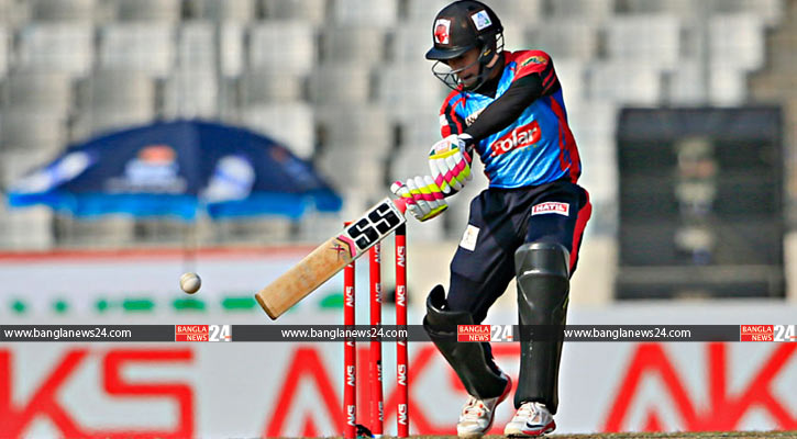 মিরপুরে মুশফিক ঝড়