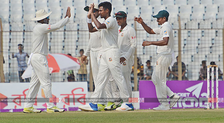 ওয়ার্নারকে ফেরালেন মোস্তাফিজ