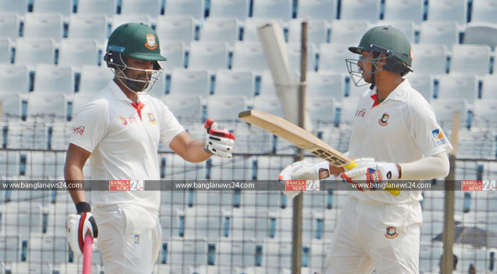পিছিয়ে থেকে ব্যাটিংয়ে বাংলাদেশ