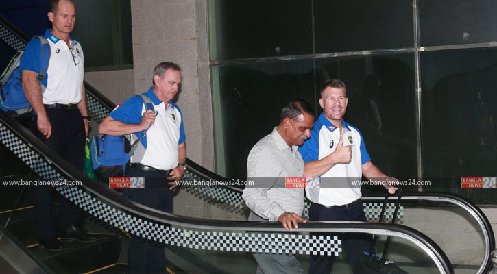 বাংলাদেশ থেকে ভারতের বিমান ধরলো অস্ট্রেলিয়া