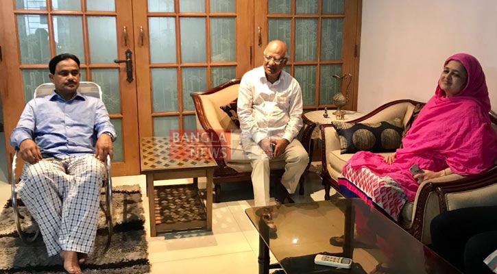 ইলিয়াস আলীর বাসায় ড. মোশাররফ