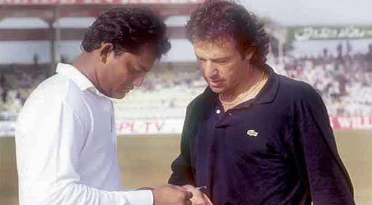 ‘মাঠের মতো দেশের জন্যও জোরালো সিদ্ধান্ত নিন’