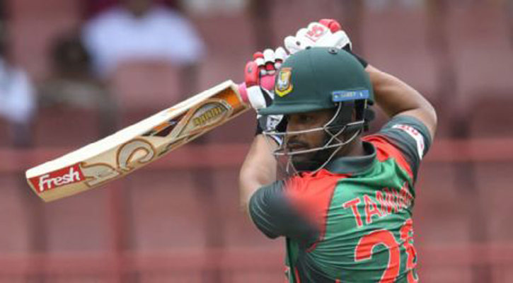 ৩০২ রানের বিশাল টার্গেট দিয়ে থামলো বাংলাদেশ