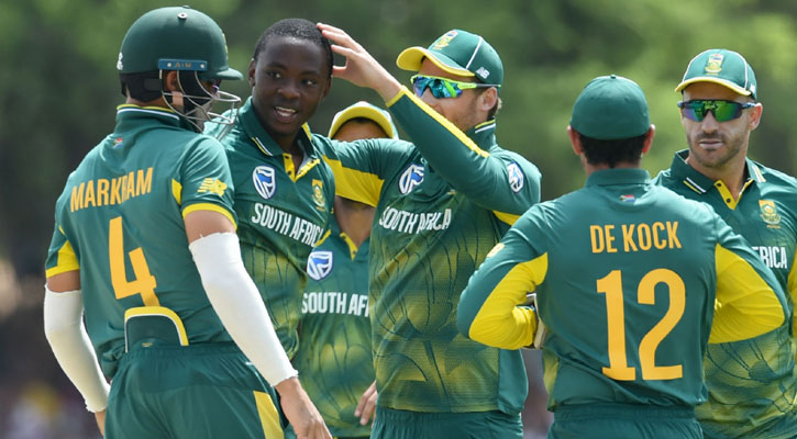 রাবাদা-শামসি তোপে দক্ষিণ আফ্রিকার জয়