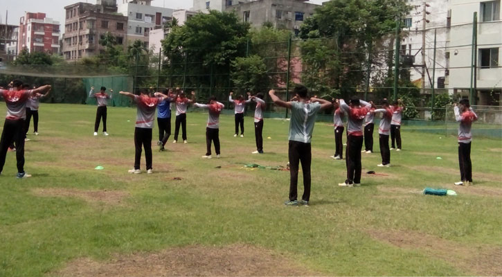 নিবিড় অনুশীলনে টাইগার যুবারা 