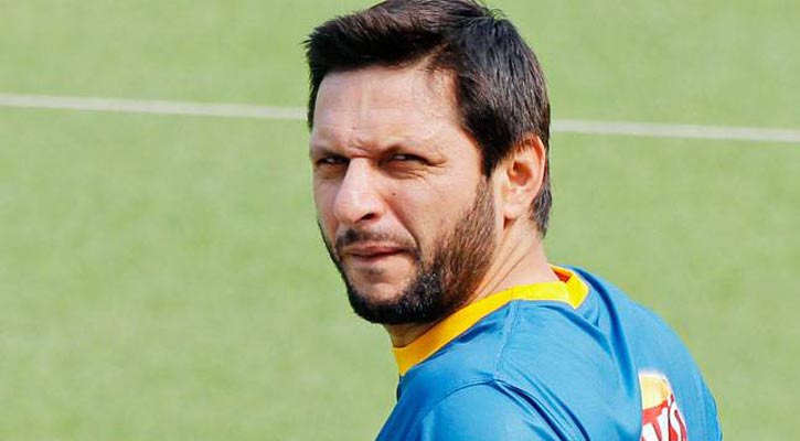 ক্যারিবিয়ান লিগে খেলছেন না আফ্রিদি