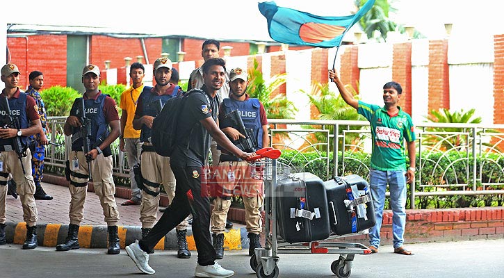 স্বপ্নের সিরিজ জিতে ফিরলেন টাইগাররা