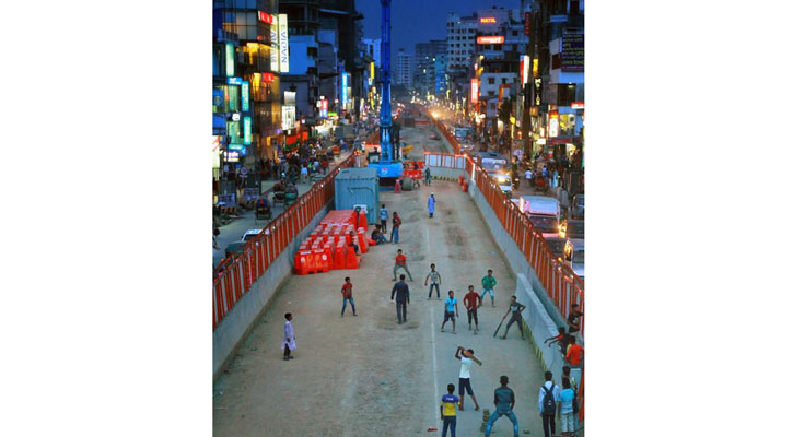 এবার আইসিসিতে কাজীপাড়ার ‘মেট্রোরেল ক্রিকেট’