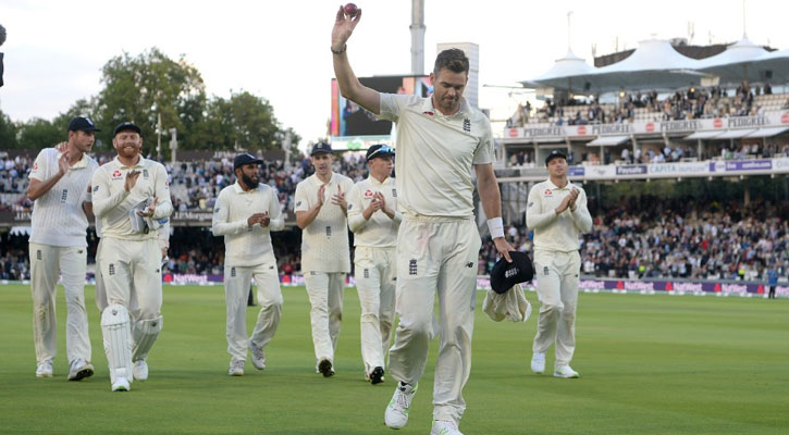 লর্ডসে নতুন ইতিহাস লিখলেন অ্যান্ডারসন