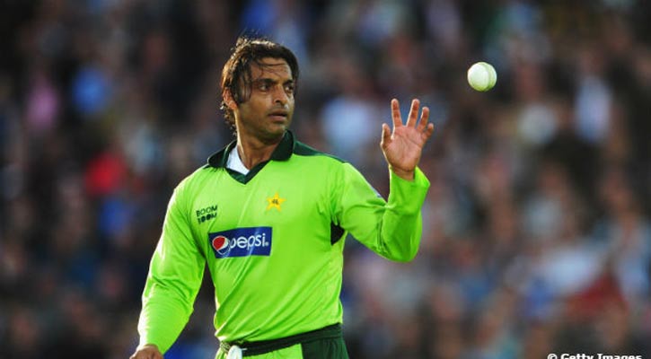 গতিদানব শোয়েবের জন্মদিন