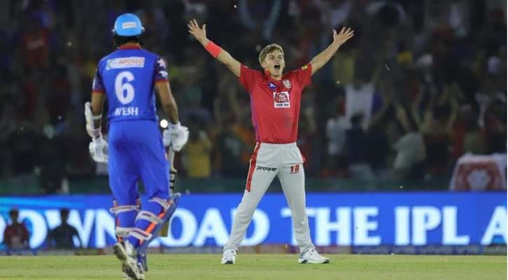 কুরানের হ্যাটট্রিকে কুপোকাত দিল্লি