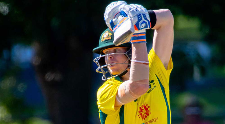 ঝড়ো ইনিংস খেলে ফর্ম দেখালেন স্মিথ