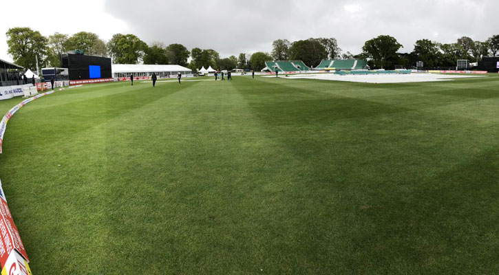 বৃষ্টিতে বাংলাদেশ-আয়ারল্যান্ড ম্যাচে বিলম্ব