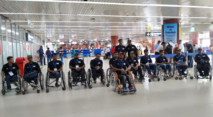 এশিয়া কাপ খেলতে দেশ ছাড়লো হুইল চেয়ার ক্রিকেট দল