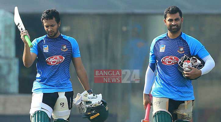 ‘১০০’ বলের ক্রিকেটে সাকিব-তামিমদের জায়গা হয়নি