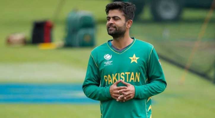 বল টেম্পারিংয়ের দায়ে শাস্তি পাচ্ছেন শেহজাদ