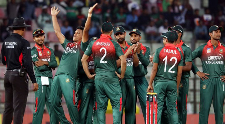 মাশরাফির ‘অবসর’ নয়, সব মনোযোগ সিরিজ জয়ে