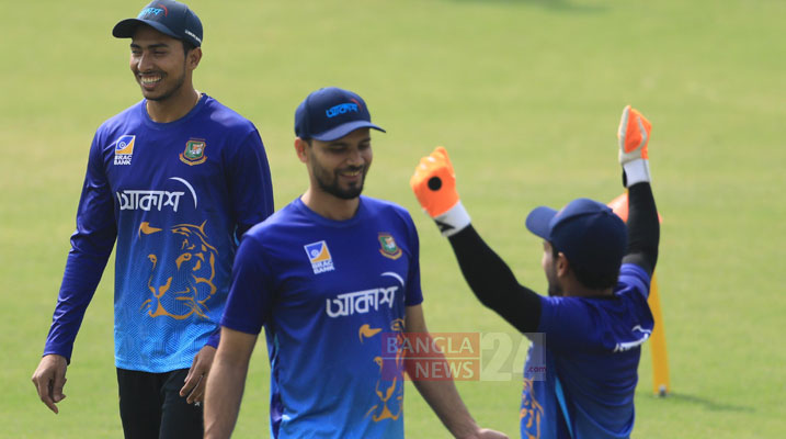 সংসদ সদস্য হয়েও লাল পাসপোর্ট, গাড়ি-বাড়ি নিইনি: মাশরাফি 