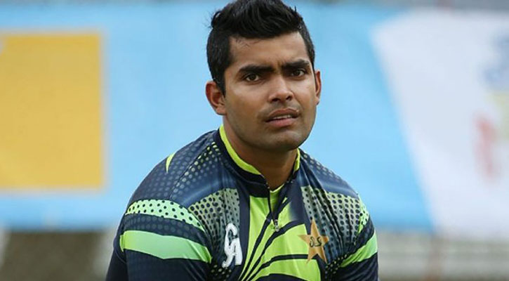 আজীবন নিষিদ্ধ হতে পারেন উমর আকমল